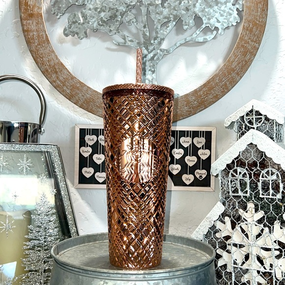 ❣️🆕Starbucks Tumbler Chrome Rose🌹 Gold⭐️ Jeweled - Holiday 2023 - Venti 24oz - Picture 1 of 7